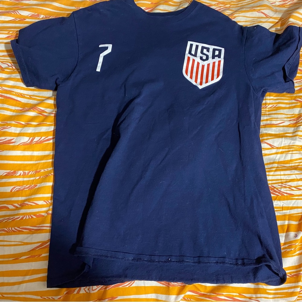 US Men’s National Team T-Shirt - No. 7 Giovanni Reyna - Size “Men’s” Medium
